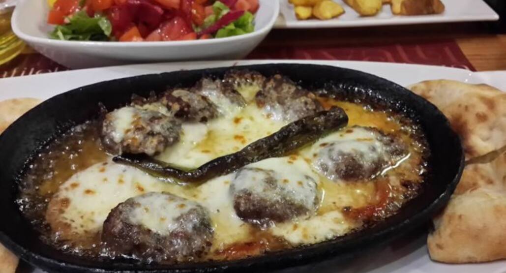 Damak Pide Seferihisar Izmir